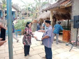 Lurah Sidoharjo Menyerahan Akta Kematian Alm. Bapak Cipto Utomo